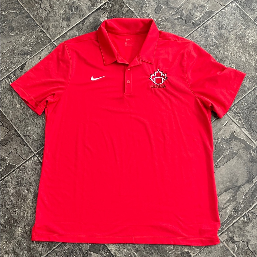 NIKE FOOTBALL CANADA Men’s Red Polo Shirt with Canada Emblem Athletics Fan Sport